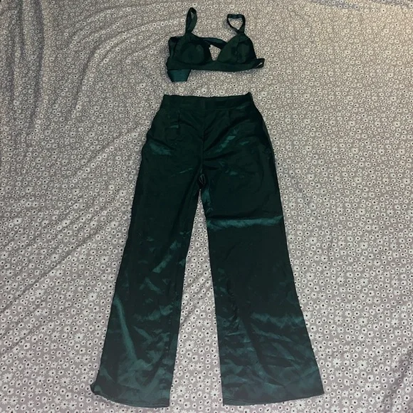 Shein Set - Picture 3 of 6